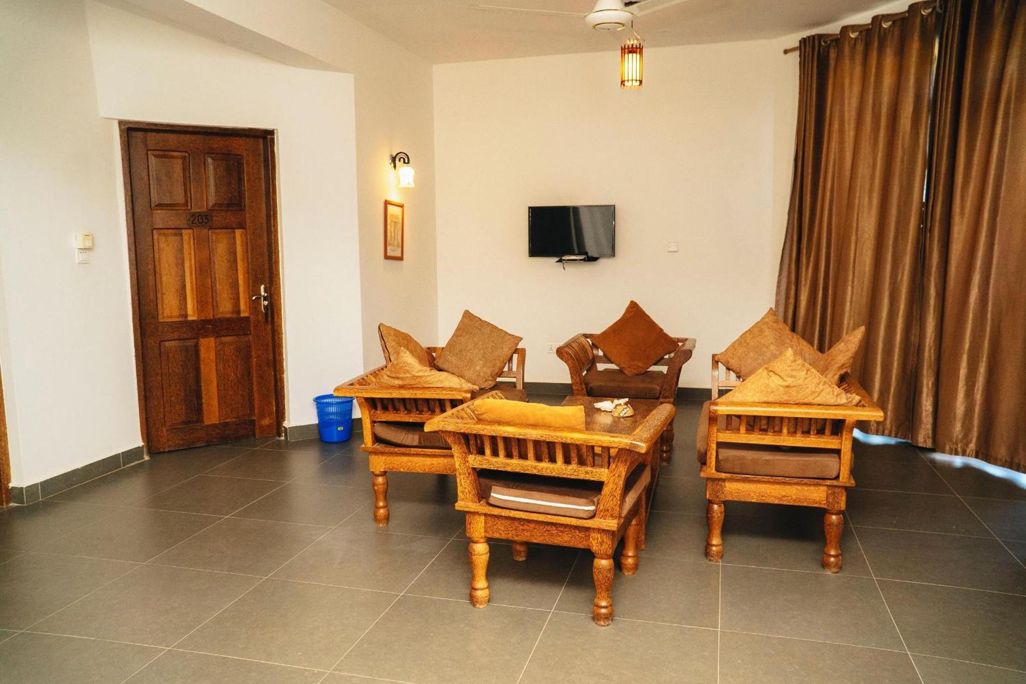 מאטמווה Zanoceanique Hotel מראה חיצוני תמונה